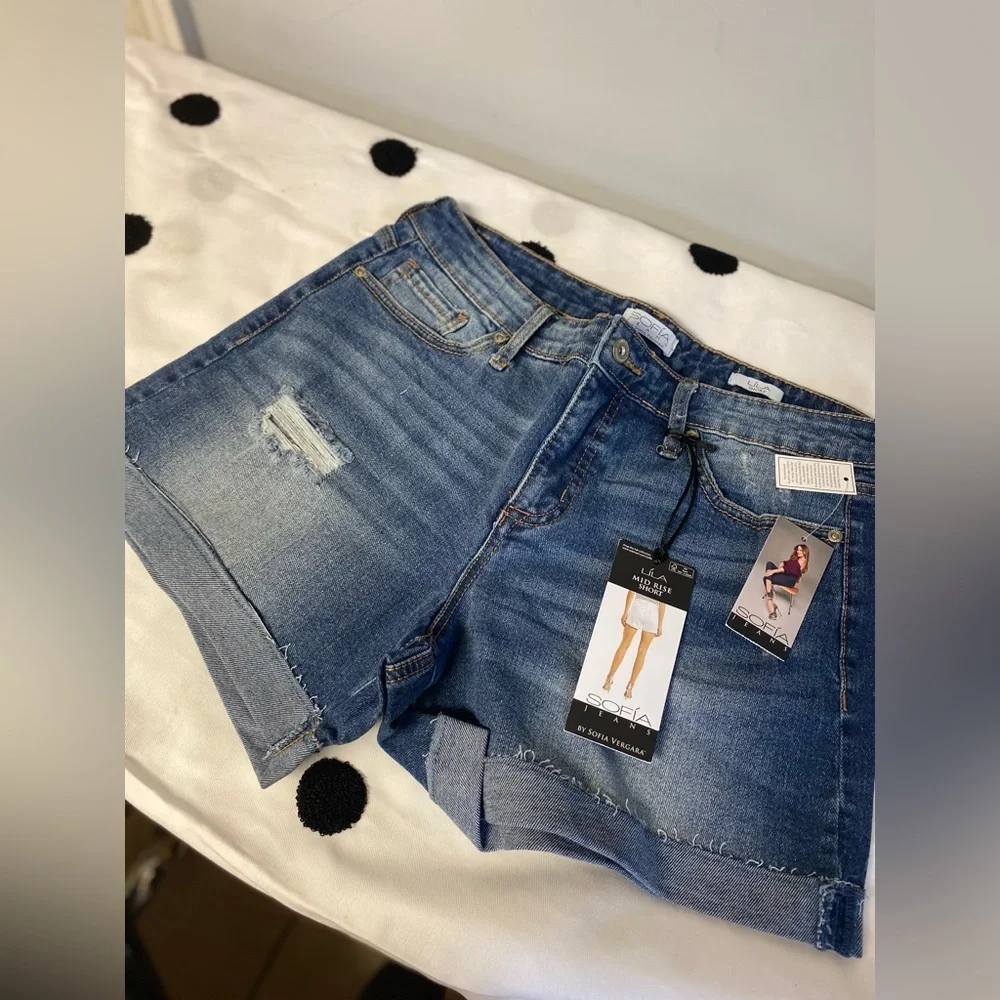 Mid Rise Shorts - Picture 2 of 5